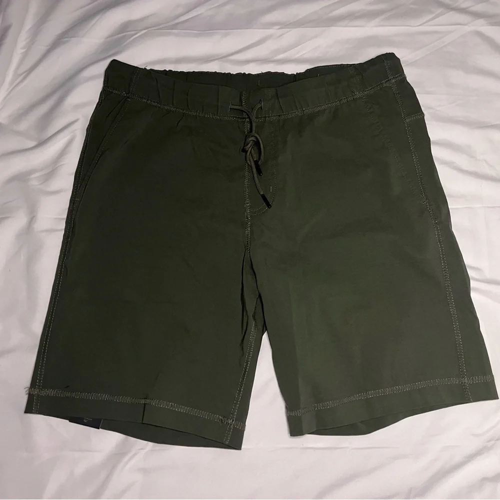 Copper & Oak Olive Swim Trunks with Drawstring Waist Men's Medium